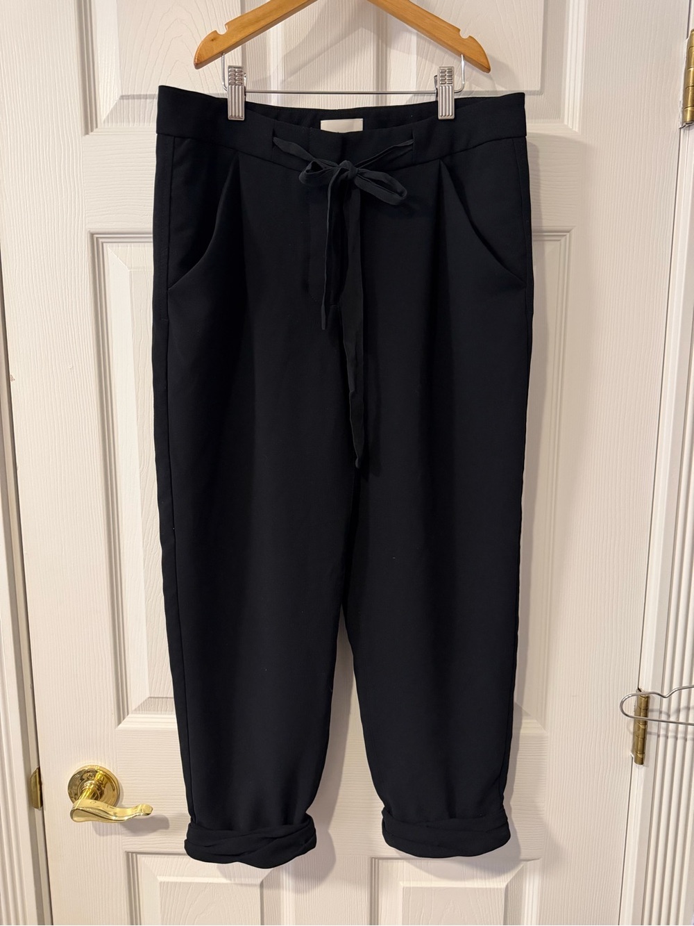 Wilfred Black Pants with Front Ties and Rolled Hem